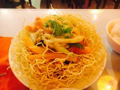 -Lanterns Vietnamese Restaurant