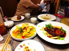 -闫府私房菜·老字号(恒隆店)