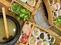 -阿婆情腊排骨火锅(金虹路店)