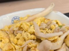 -同济大学本部学苑饮食广场