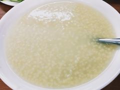 小米粥-宝瑞门钉肉饼店
