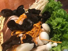 -黑鸡小馆(金源店)