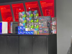 -ROG玩家国度(美罗城店)