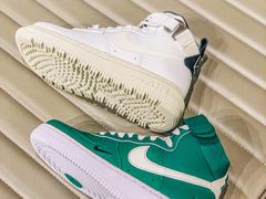 -NIKE KICKS LOUNGE体验店(北京新中关店)