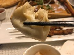 薄皮包子-巴扎美食·新疆菜·西域歌舞表演餐厅(新疆大厦店)