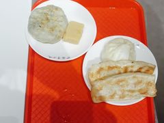-护国寺小吃店(红莲南路店)