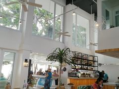 -Cha Cha's Beach Cafe