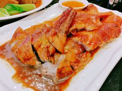 手撕东江盐焗鸡-潮喜竹溪荔湖酒家(荔枝湾店)