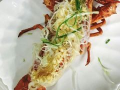 -覃记海鲜美食餐厅