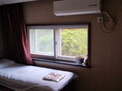 -若石足道SPA 连锁(丹东街店)