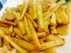 -金牌餐厅·天津菜·八珍豆腐·老爆三(瓷房子店)
