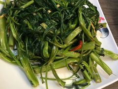 -新记美食(关闸店)