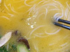 -桥香园过桥米线(国贸店)