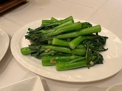 蒜茸炒菜心-利苑酒家(宜安广场店)