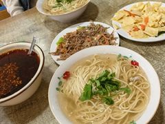 -正宗胖子抻面馆(岭东路店)