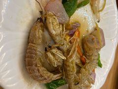 -三姐妹·海鲜大排档