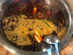 -肖肖酸萝卜鱼火锅(总店)