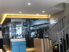 -灵芝妹子海鲜米线(劳动公园店)