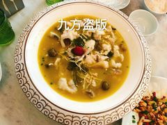 -荷庭·精致湘菜(华强北九方店)