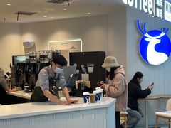 -瑞幸咖啡(凯德虹口龙之梦店)