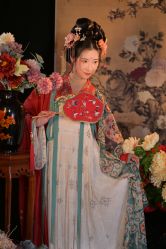 -汉仪华裳汉服馆(打浦桥店)