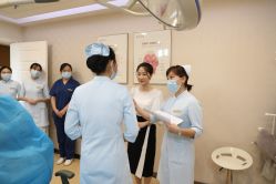 -北京叶子整形美容医院