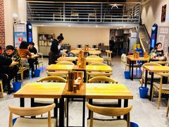 用餐区-嘉州叶婆婆钵钵鸡(建设路店)