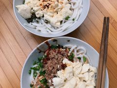 -辣辣小吃豆花米线(大观篆新农贸市场店)
