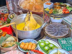 -禄婶鸡煲·打边炉