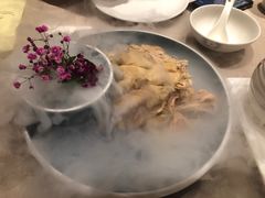 盐焗手撕鸡-尚一汤·粤菜海鲜(环球港店)