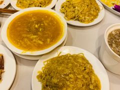 蟹粉拌面-新光酒家方亮蟹宴(黄浦店)