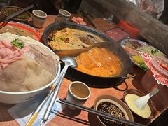 -周小明火锅(黑金冠社区店)