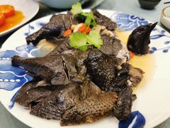 药膳鸡-沙龙酒家