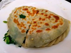 韭菜盒子-粥公粥婆精品家常菜(青龙桥店)