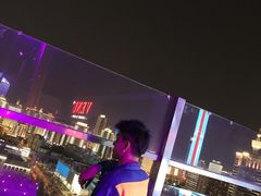 -VENU+海景酒廊