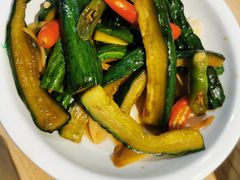 爽口黄瓜条-李连贵熏肉大饼(金隅嘉品Mall店)