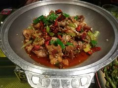 香锅牛蛙-辛香汇(飞洲店)