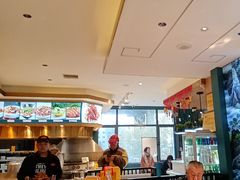 -老周家酱卤猪蹄私房菜(克拉玛依西街店)