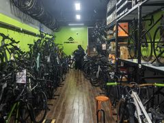 -道路口单车爱瓦士dahon大行