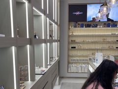 -无界眼镜MaxLess(南翔印象城店)