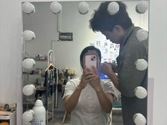 -米兮美学换装自拍馆