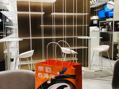 -奈雪的茶(华侨城创意园店)