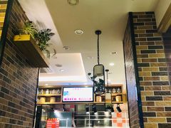 -香港新发烧腊茶餐厅(万象店)