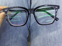 -罗伯特眼镜·蔡司官方授权(罗湖国贸店)