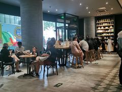 -星巴克臻选(郑州国贸360广场店)