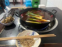-石灰市毛记烧鸡公(解放碑店)