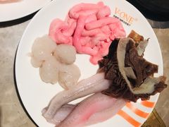 -V-ONE西雅图海鲜自助餐厅(仓山万达广场店)