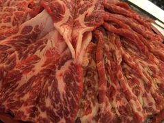 -鲜入围煮花胶鸡海鲜火锅