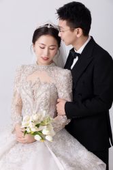 -MAO亲爱的猫婚纱摄影工作室