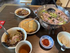 -肖四女乐山跷脚牛肉(南汇大学城生活广场店)